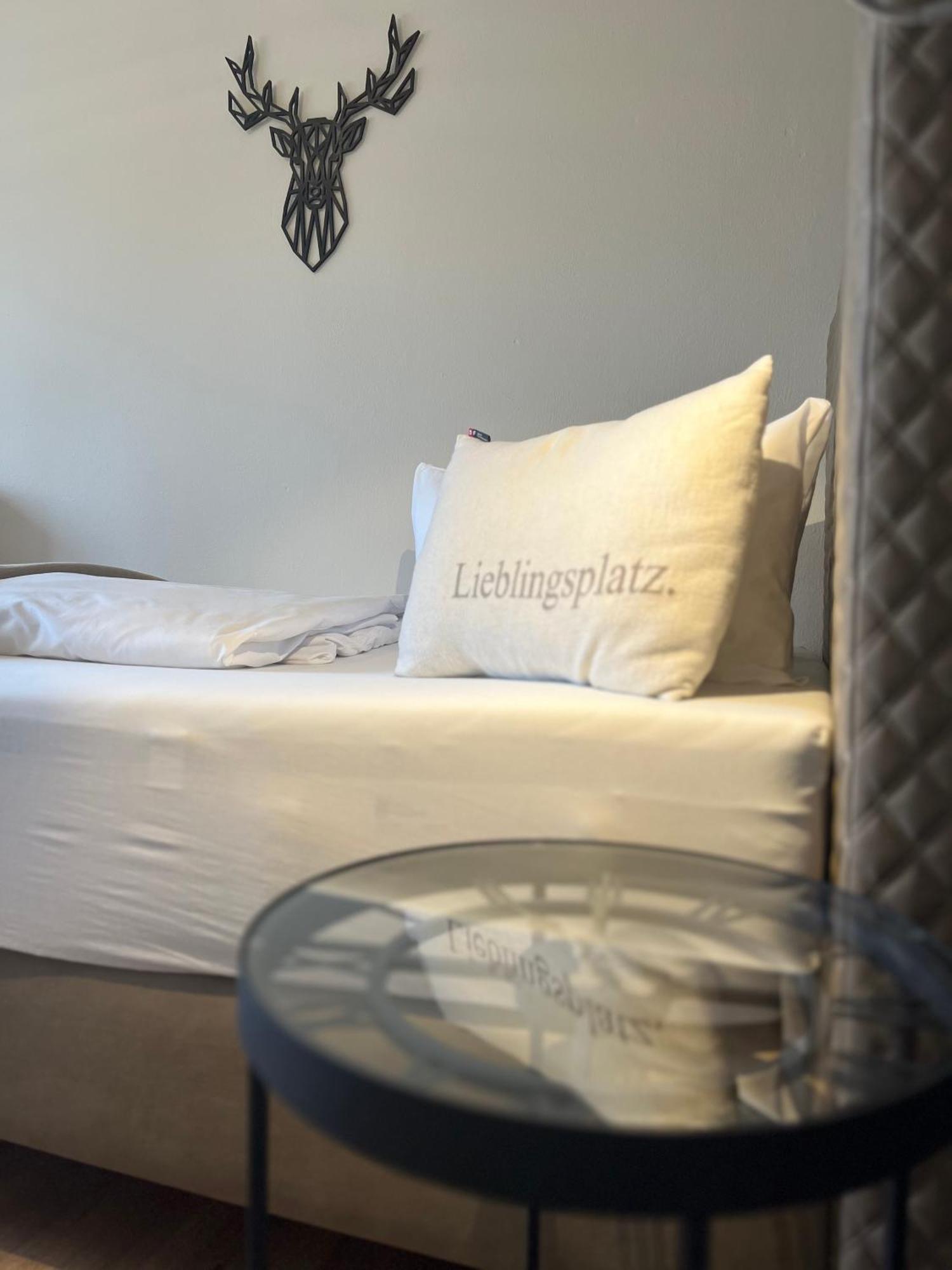 Landhotel Lindenhof Vohenstrauss Esterno foto